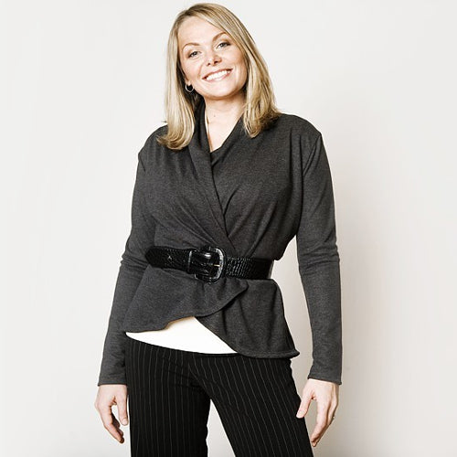 Jaana wears the Charcoal Signature Jacket over the Ivory Crossover Shirt for a more completed work look - yet the outfit still remains nursing and pump friendly. Note: The Signature Jackets coordinate with all colors of the Crossover Shirt. 