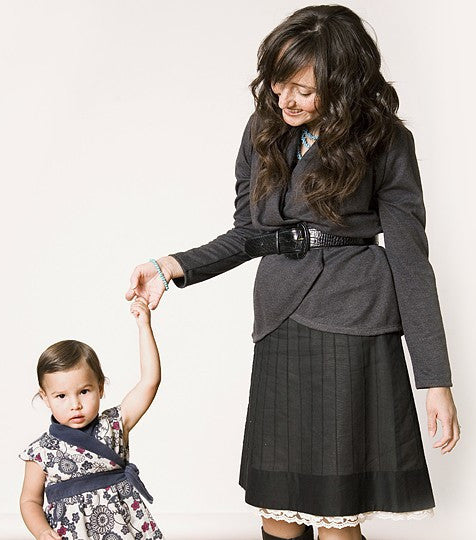 Marjorie belts the Signature Jacket over her own skirt (and the Signature Shell) for a stylish but nursing-friendly outfit.