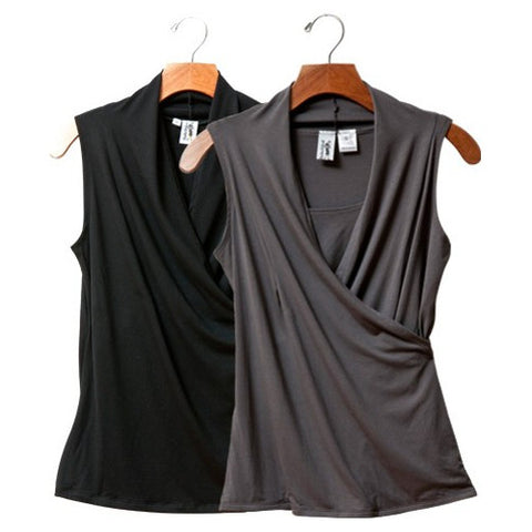 Chances are, if you wear one of these colors, you wear the other, so now you can acquire the two in one fell swoop and get on with your "moderne mama" look.