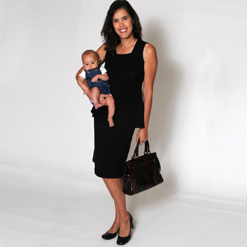 Christine wears the HadleyStilwell Black Signature Tunic with Signature Skirt for an instant pulled-together, breastfeeding-friendly outfit.